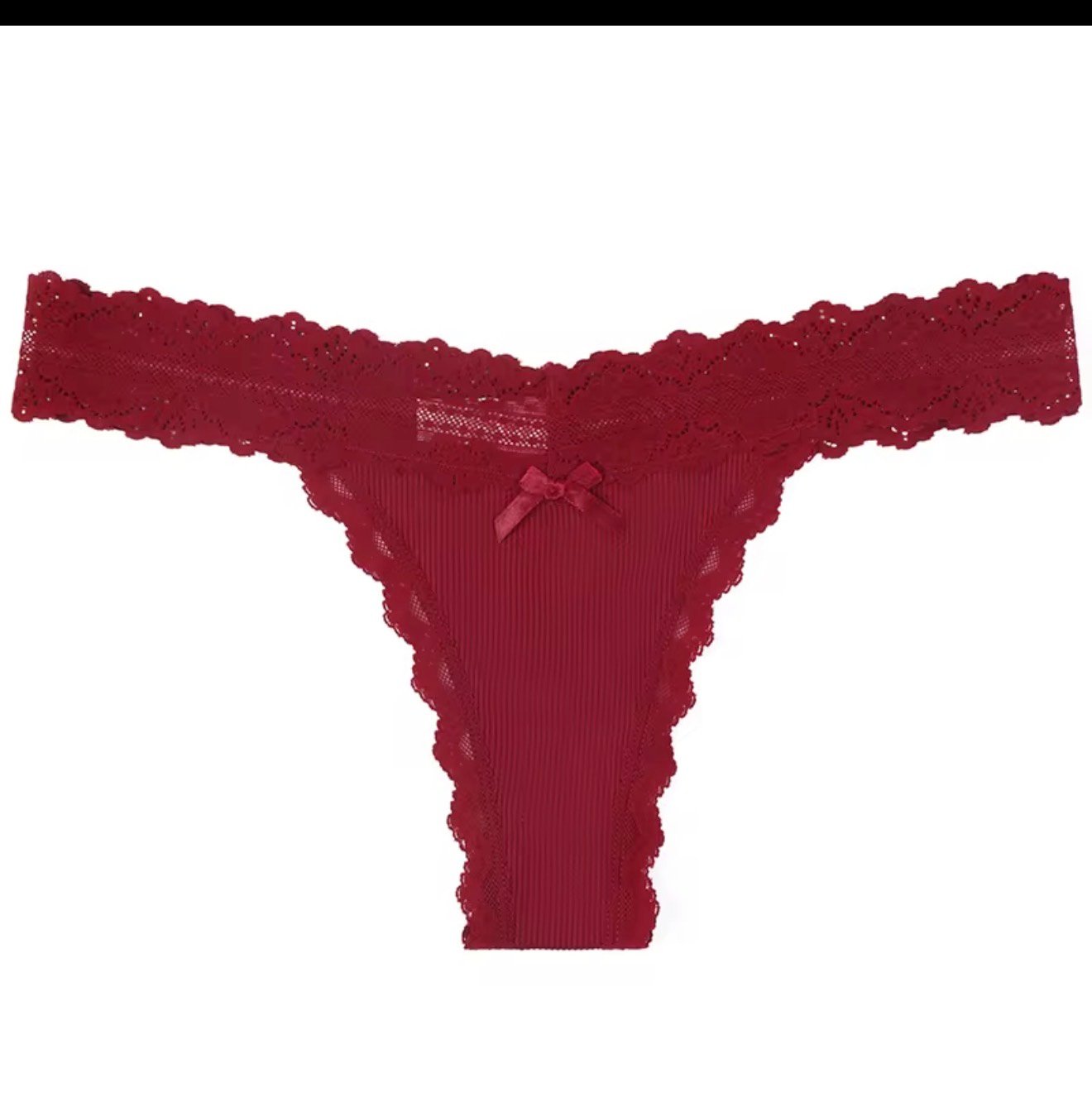 Culotte string en dentelle